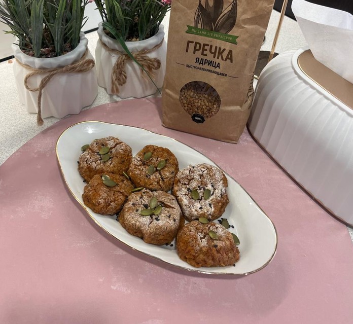 Постные сочные гречаники