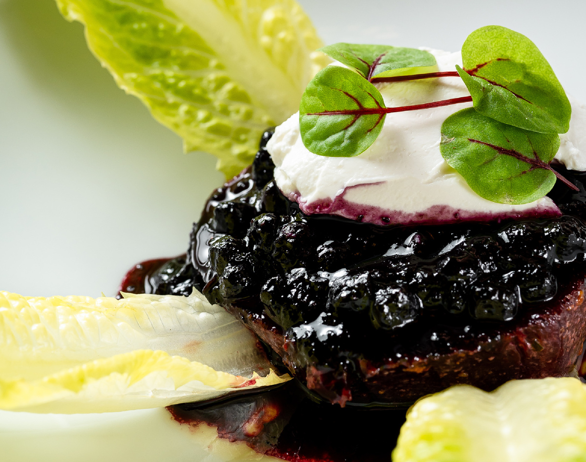 Весна в тарелке: простые салаты с фермерскими продуктами, которые насыщают Весна в тарелке: простые салаты с фермерскими продуктами, которые насыщают