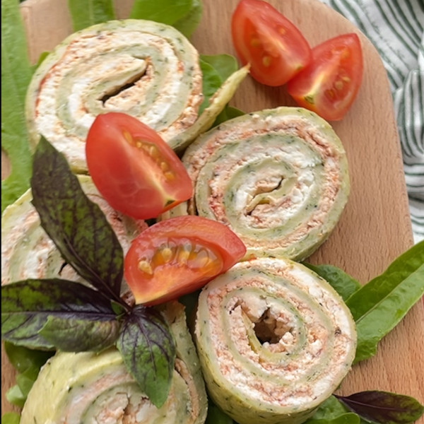 Кабачковый ролл с сыром лактик